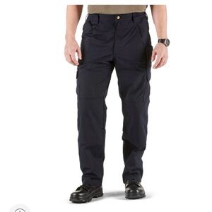5.11 Tactical Series black Cargo Men’s pants size 40/30